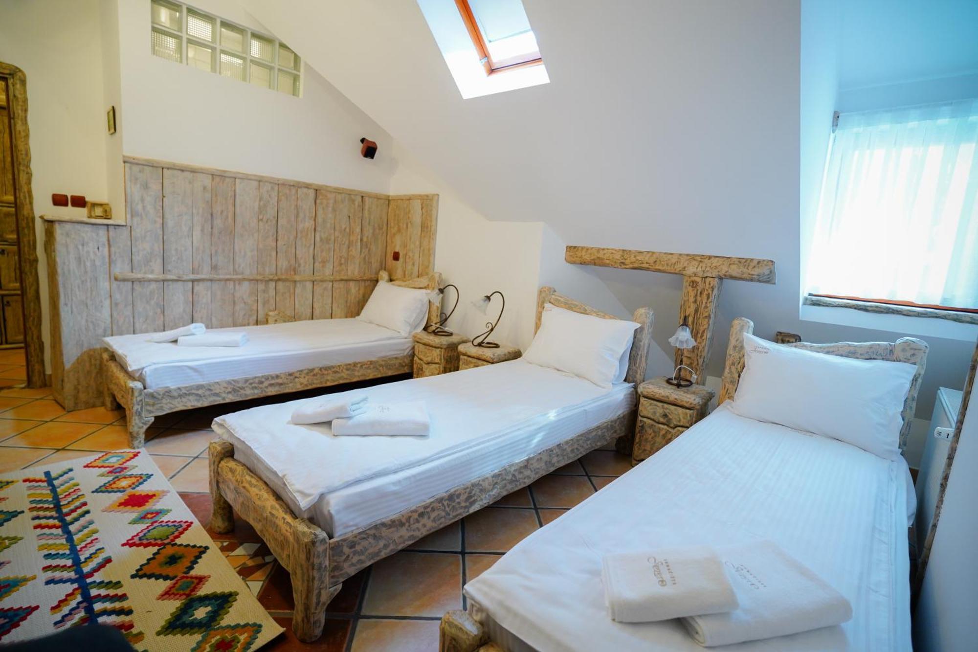 Konaciste Jezero Zlatibor Aparthotel Bagian luar foto