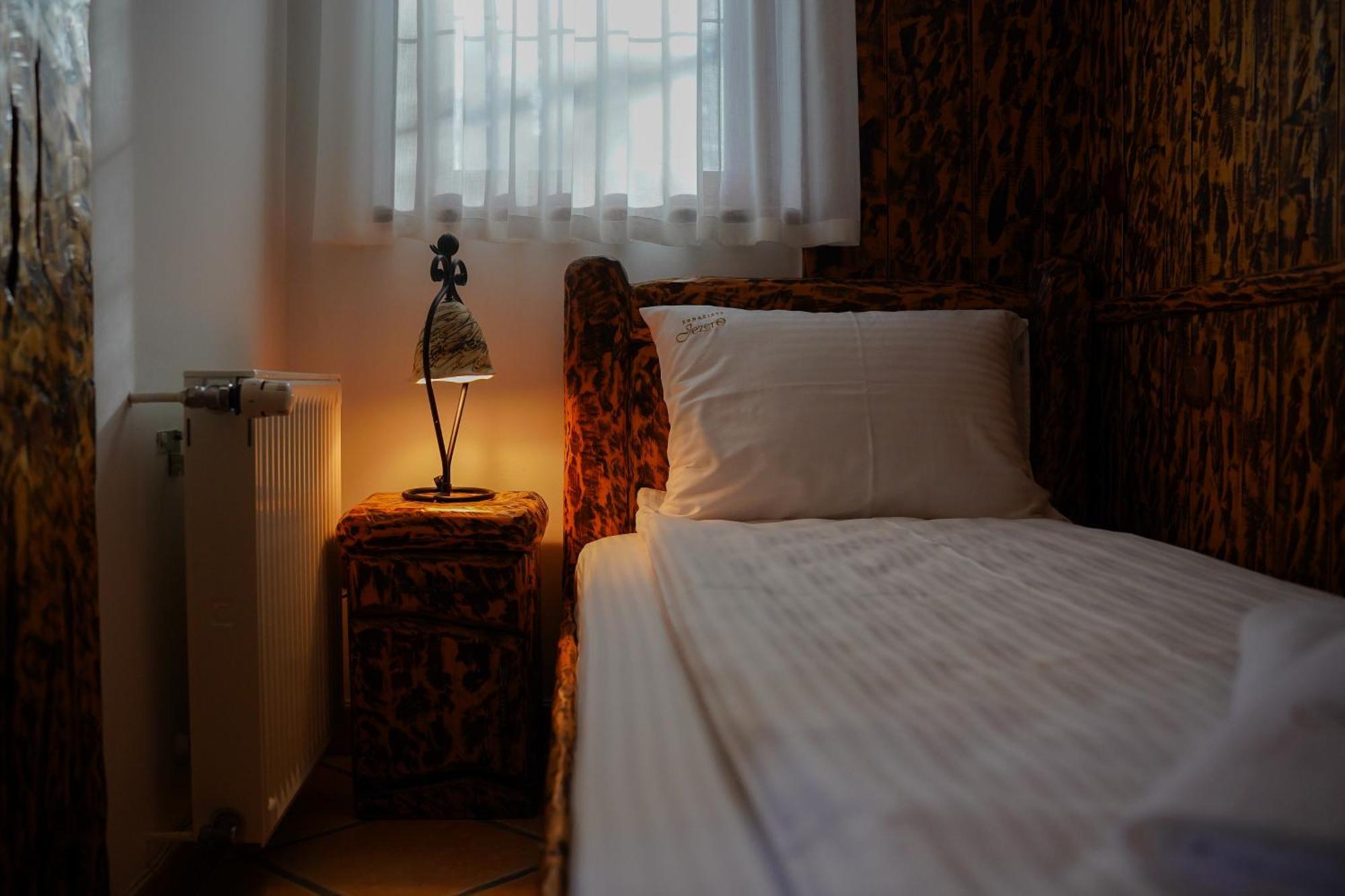 Konaciste Jezero Zlatibor Aparthotel Bagian luar foto