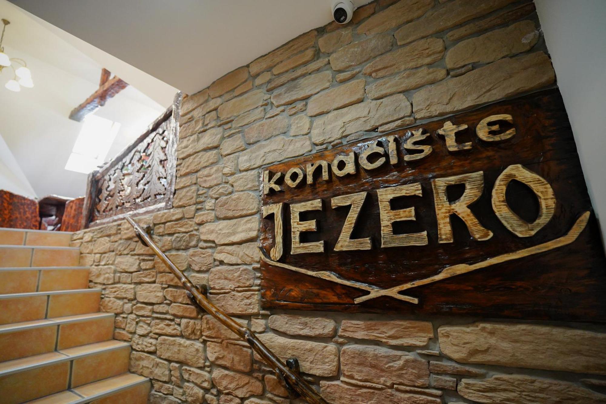 Konaciste Jezero Zlatibor Aparthotel Bagian luar foto