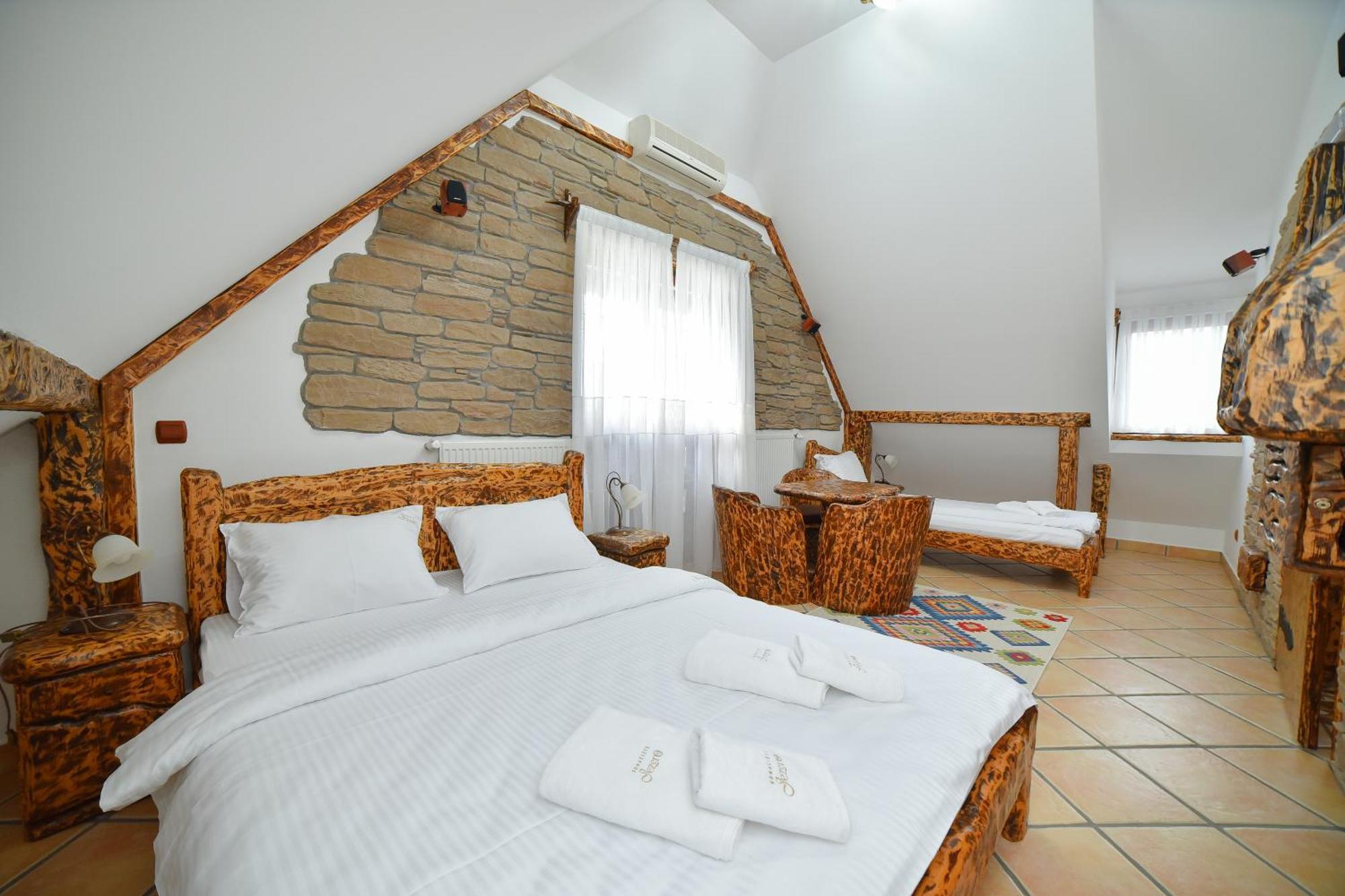 Konaciste Jezero Zlatibor Aparthotel Bagian luar foto